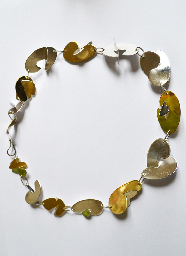 Necklace in silver and bronze